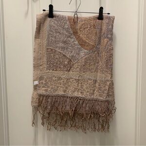 100% pure wool vintage scarf